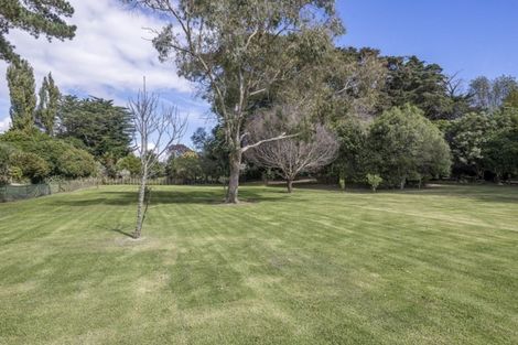 Photo of property in 16 Ventnor Drive, Paraparaumu, 5032