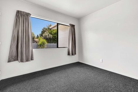 Photo of property in 2/14 John Laughton Place, Whakatane, 3120