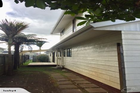 Photo of property in 2/2 Wolfe Street, Regent, Whangarei, 0112