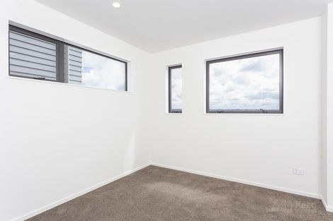 Photo of property in 25 Raupeti Lane, Henderson, Auckland, 0612