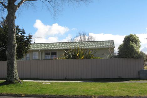 Photo of property in 73 Te Rangitautahanga Road, Turangi, 3334