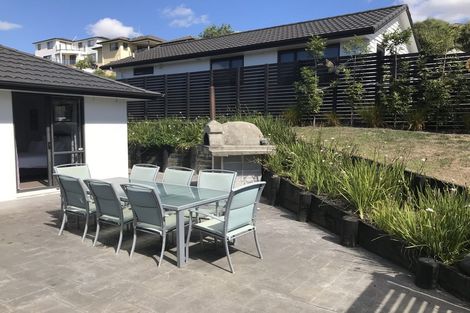 Photo of property in 60 Roberta Crescent, Orewa, 0931