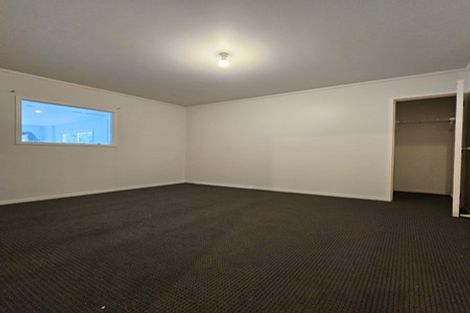 Photo of property in 33 Leaver Place, Weymouth, Auckland, 2103