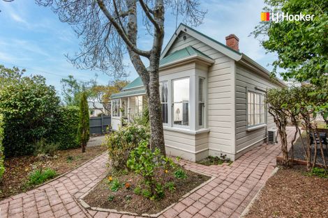 Photo of property in 21 Fifield Street, Roslyn, Dunedin, 9010