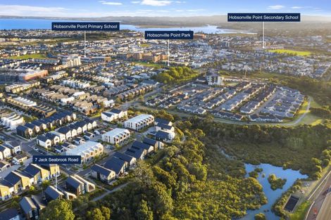 Photo of property in 7 Jack Seabrook Road, Hobsonville, Auckland, 0616