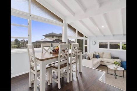 Photo of property in 25 Waikite Road, Welcome Bay, Tauranga, 3112