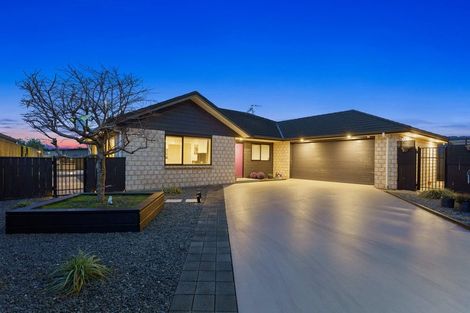 Photo of property in 29 Manhattan Court, Paraparaumu Beach, Paraparaumu, 5032