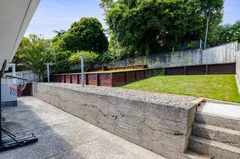 Photo of property in 9 Kenmore Street, Westown, New Plymouth, 4310