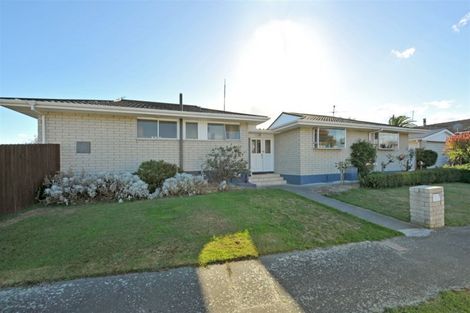 Photo of property in 1 Bidwell Place, Hillmorton, Christchurch, 8025