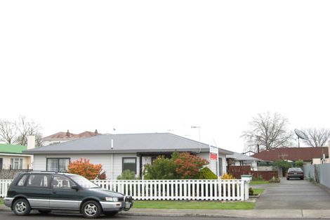 Photo of property in 1/509 Queen Street East, Hastings, 4122