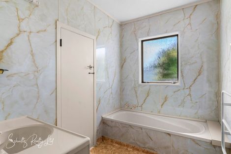 Photo of property in 55 Gorge Road, Maungaturoto, 0520