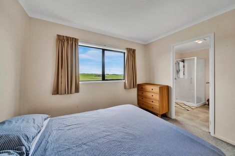 Photo of property in 902 Ararata Road, Ararata, Hawera, 4674