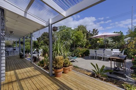 Photo of property in 21 Bell Road, Beachlands, Auckland, 2018