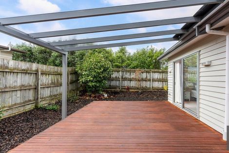 Photo of property in 13 Huahua Crescent, Papakura, 2110