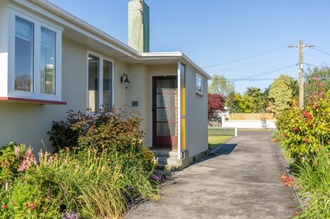 Photo of property in 34 Cambridge Terrace, Masterton, 5810