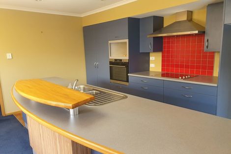 Photo of property in 3 Village Lane, Halswell, Christchurch, 8025