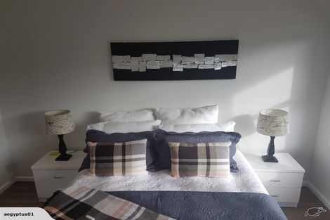 Photo of property in 4/27 Nikau Street, New Lynn, Auckland, 0600