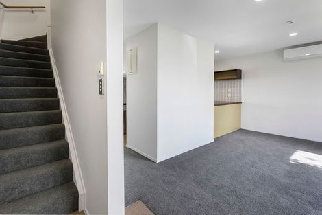 Photo of property in 28 Zabeel Crescent, Takanini, 2112