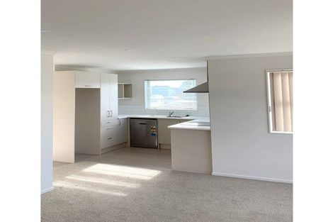 Photo of property in 76 Totara Meadows Court, Wiri, Auckland, 2104