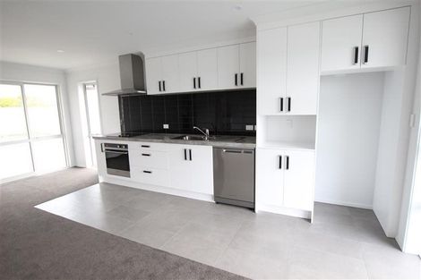 Photo of property in 34 Regis Park Drive, Pukekohe, 2120