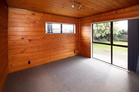 Photo of property in 37a Collins Road, Melville, Hamilton, 3206