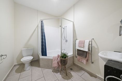 Photo of property in Stadium Garden Flats, 509/107 Thorndon Quay, Pipitea, Wellington, 6011