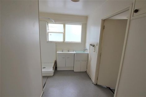 Photo of property in 422 Panama Road, Mount Wellington, Auckland, 1062