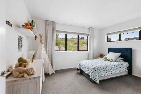 Photo of property in 10 Kissling Terrace, Pyes Pa, Tauranga, 3112