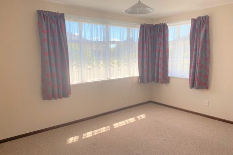 Photo of property in 10 Stephen Street, Johnsonville, Wellington, 6037
