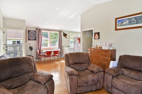 Photo of property in 9 Hockin Place, Fairfield, Hamilton, 3214