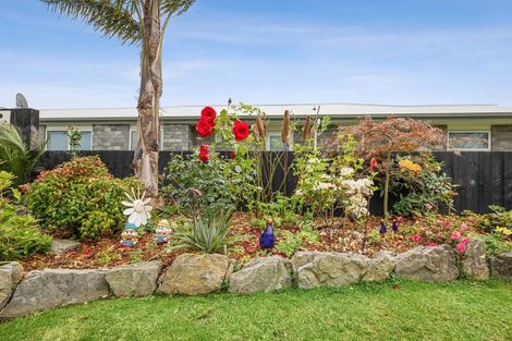 Photo of property in 17 Kagan Avenue, Mangawhai, 0505