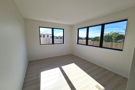 Photo of property in 34d Weldene Avenue, Glenfield, Auckland, 0629