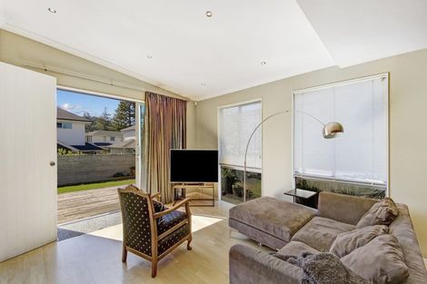 Photo of property in 113 Aberley Road, Schnapper Rock, Auckland, 0632