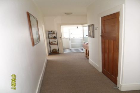 Photo of property in 480 Evans Bay Parade, Hataitai, Wellington, 6021