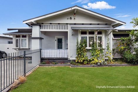 Photo of property in 619 Nelson Street North, Hastings, 4122