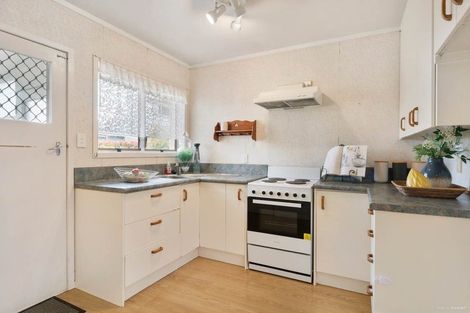 Photo of property in 2/38 Corunna Road, Milford, Auckland, 0620