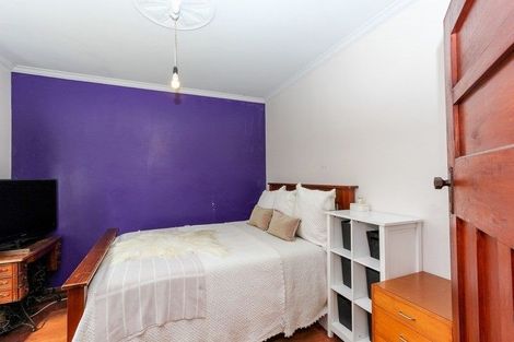 Photo of property in 166 Seaview Road, Westown, New Plymouth, 4310