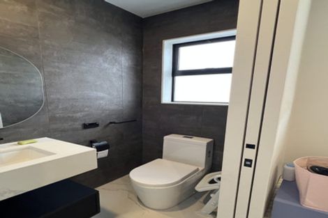 Photo of property in 3 Wyon Way, Flat Bush, Auckland, 2016