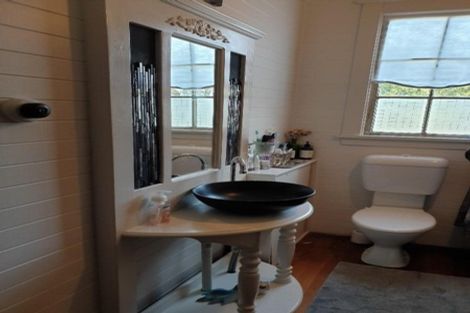 Photo of property in 21 Egmont Street, Patea, 4520