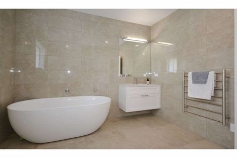 Photo of property in 4 Fernbird Grove, Kerikeri, 0294