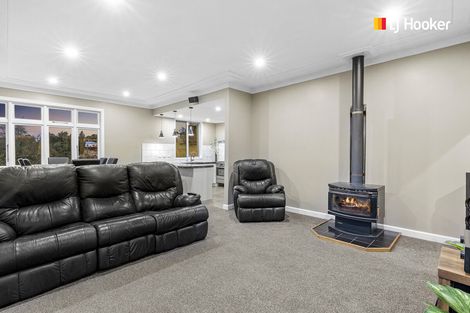 Photo of property in 12 Edinburgh Street, Green Island, Dunedin, 9018