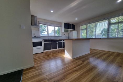 Photo of property in 21 Springhill Street, Avonhead, Christchurch, 8042