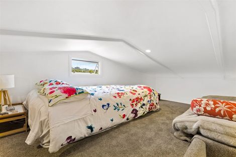 Photo of property in 45 Bethells Road, Waitakere, Henderson, 0782