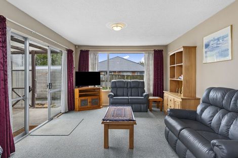 Photo of property in 4/15 Division Street, Riccarton, Christchurch, 8041
