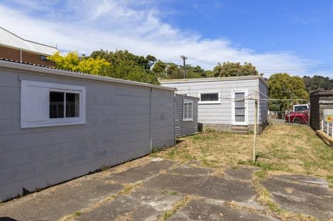 Photo of property in 28 Rhodes Street, Newtown, Wellington, 6021