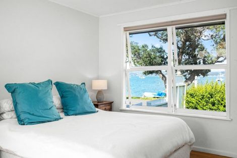 Photo of property in 49 The Strand, Russell, 0202