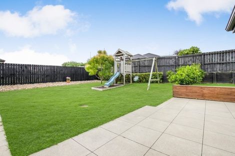 Photo of property in 8 Vivien Place, Patumahoe, Pukekohe, 2679