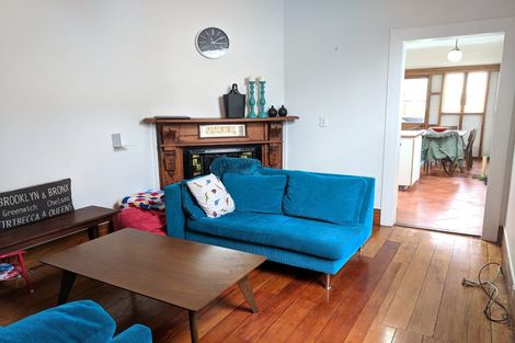 Photo of property in 12 Moir Street, Mount Victoria, Wellington, 6011