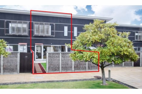 Photo of property in The Terraces, 18/9 Humber Street, Pandora, Napier, 4110