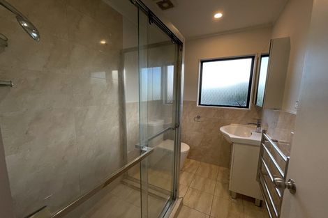 Photo of property in 1/25 Fernwood Grove, Bayview, Auckland, 0629